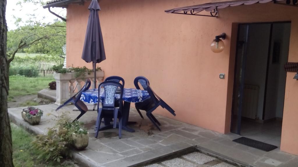 Al Casolare Villa Tuoro sul Trasimeno Exterior photo